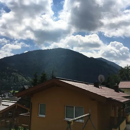 Апартаменти Drebes *